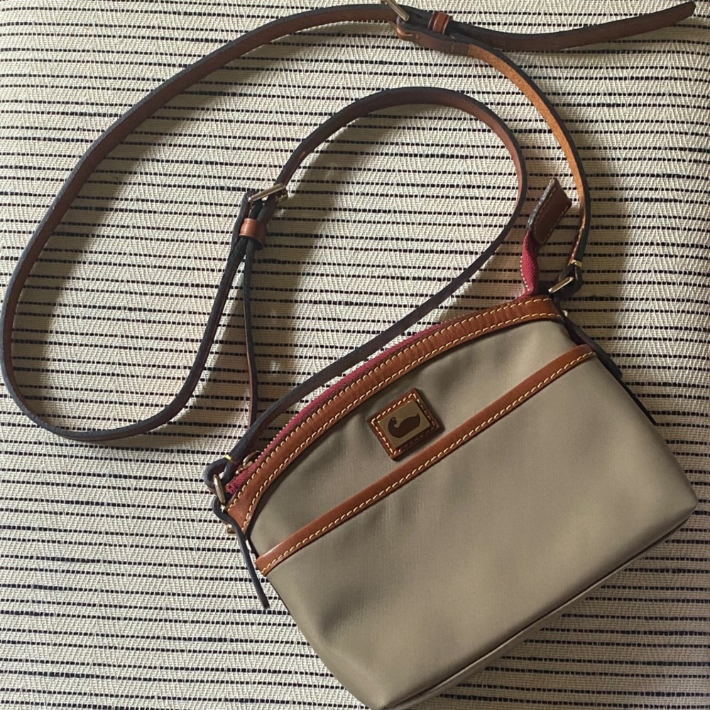 Dooney & Bourke Nylon Crossbody Bag Tan Brown Leather Trim Duck Logo 8.5x6.5